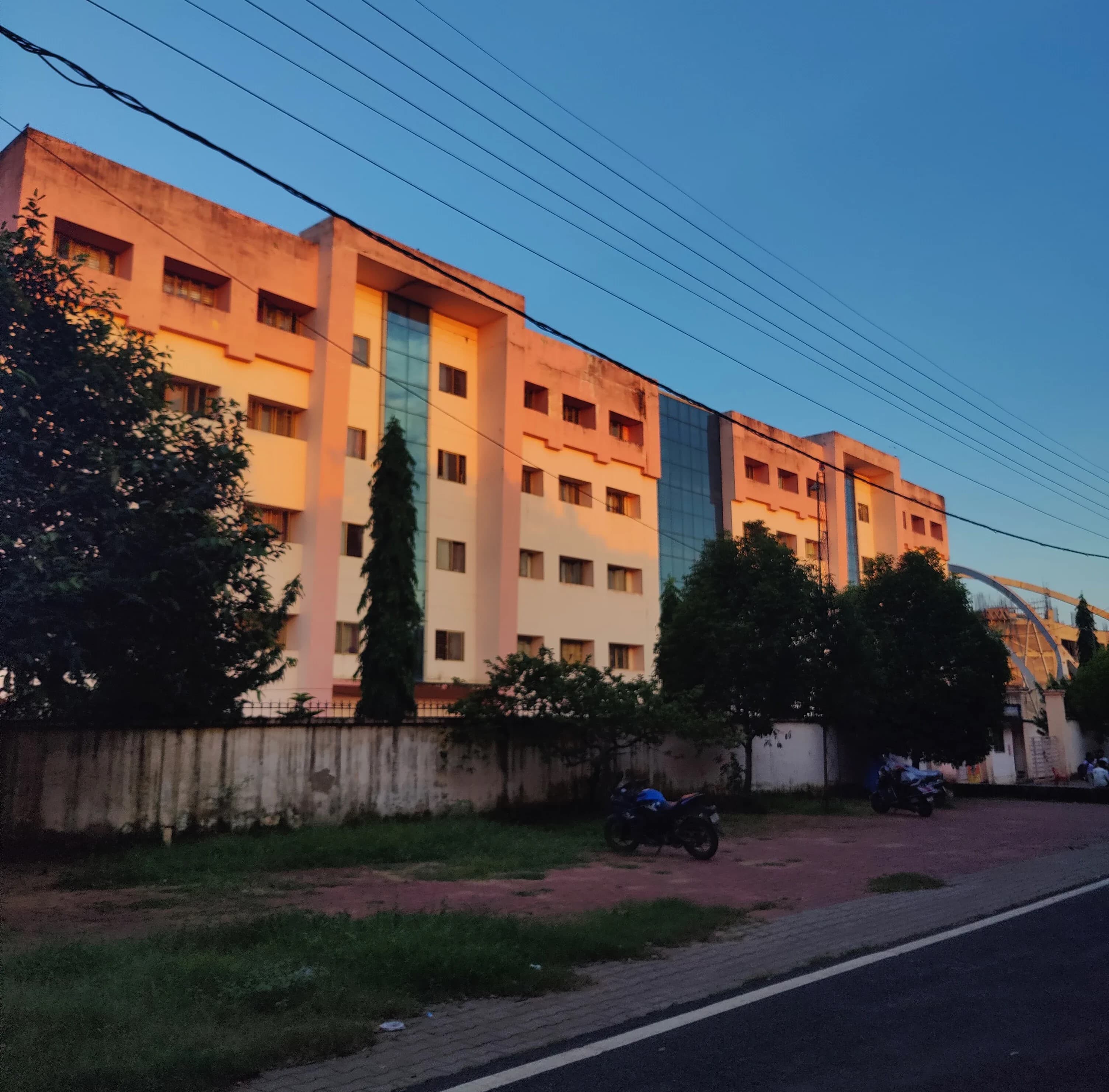 OUTR Academic Building photo 17